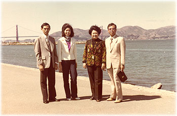 OldPhoto036_350.jpg (23955 bytes)