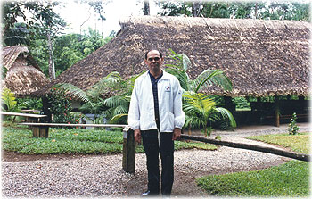 OldPhoto247_350.jpg (43974 bytes)