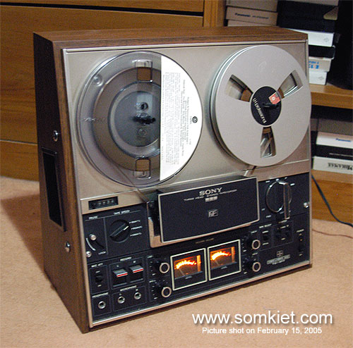 SonyTapeDeck_500.jpg (73271 bytes)