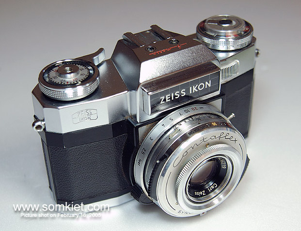 ZeissIkon1_620.jpg (92509 bytes)